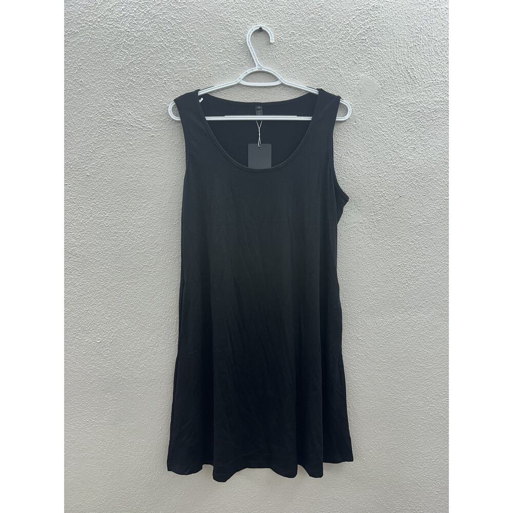 Luxveer Womens Dress Size Large Black Sleeveless Pullover NWTs